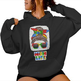 Mom Life Cute Messy Bun Master Builder Building Blocks Women Women Hoodie | Mazezy