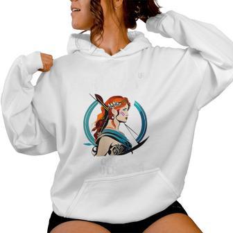 I Tengo Queer Princesa 8M Marzo Feminismo Día De La Cuello Sudadera con capucha para mujer - Regaloses