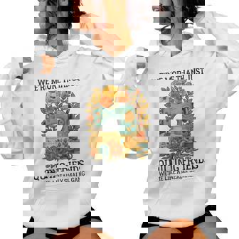 Vintage Floral Sewing Machine For Sewing Quilting Friends Women Hoodie | Seseable UK