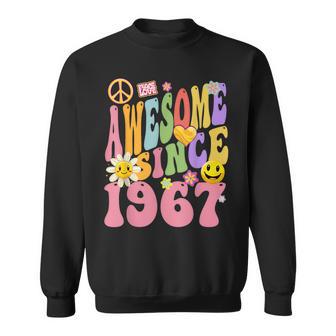 1967 Birthday Vintage Hippie Retro Awesome Since 1967 Sweatshirt - Thegiftio UK