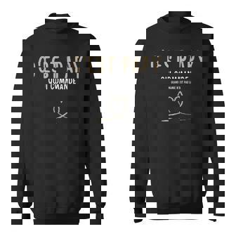 C'est Papy Qui Commande Quand Mamie N'est Pas La Sweater e - Cadeauxyz