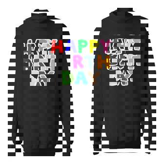 Happy Birthday（ハッピーバースデー）カラフルポップ【お誕生日 プリント】サプライズ 文字 イベントデザイン スウェットシャツ - Kawaiitshirt