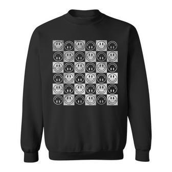 Happy Face Checkerboard Pattern Minimal – Checkered Smile Sweatshirt | Mazezy