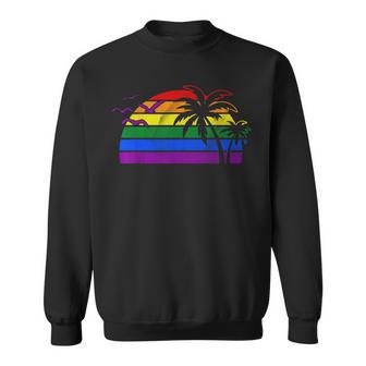 Orgullo Gay Atardecer Palmeras LgbtqIntage Camisa de entrenamiento - Regaloses
