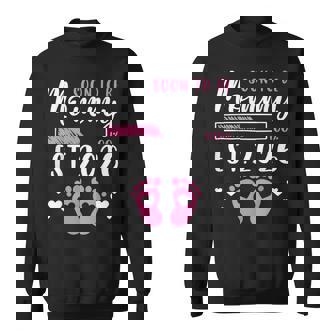 Soon To Be Mommy Est 2026 Pregnancy Reveal Expecting Mom Sweatshirt - Thegiftio