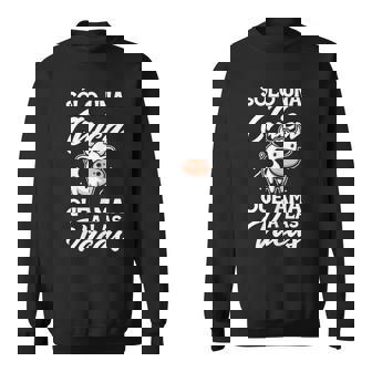 Una Chica Que Ama A Lasacas Divertidoaca Camisa de entrenamiento - Regaloses