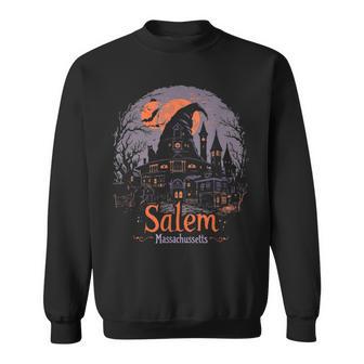 Vintage Salem Massachusetts Halloween Skyline Cityscape Sweatshirt - Thegiftio UK
