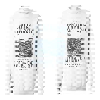 SHENANDOAH NATIONAL PARK VIRGINIA CAMPING HIKER VINTAGE Sweatshirt Unisex | Mazezy