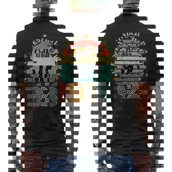 98歳 ヴィンテージ 1926年5月 98歳の誕生日 レトロ メンズTシャツ バックプリント - Kawaiitshirt