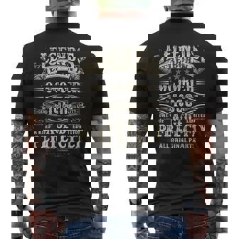 Cadeaux D'anniversaire 65 Ans Pour Homme 65 Ans Anniversaire Octobre 1960 T-shirt imprimé au dos - Cadeauxyz