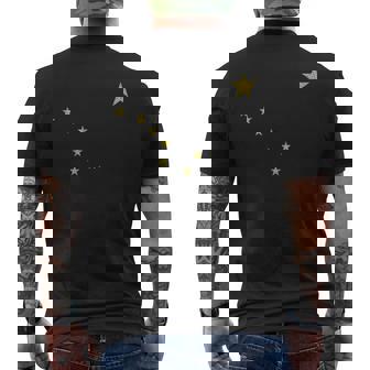 Drapeau Avec Étoiles Dorées De L'alaska T-shirt imprimé au dos - Cadeauxyz