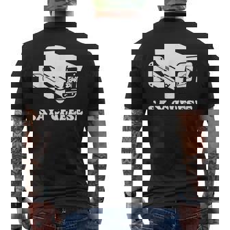 ay Cheese 監視防犯カメラ メンズTシャツ バックプリント - Kawaiitshirt