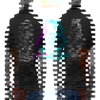 Outer Space Dj Astronaut Edm Men's T-shirt Back Print | Mazezy