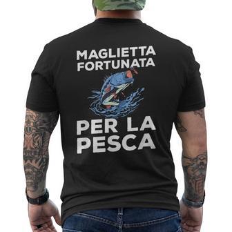 Regalo Pesca Fortunata Per La Pesca Per Pescatore T-shirt da uomo con stampa posteriore - Novitaregali