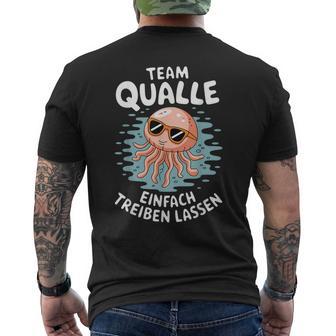 Team Qualle Einfach Treiben Quallen Kostüm Damen Unterwasser T-Shirt mit Rückendruck - Geschenkecke