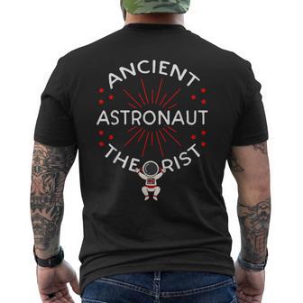 Théoricien Des Astronautes Antiques Théorie Du Complot Amant Extraterrestre T-shirt imprimé au dos - Cadeauxyz