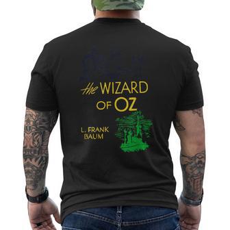 Wizard Of Oz Book Oz Personnagesintage Magicien D'oz Poster T-shirt imprimé au dos - Cadeauxyz