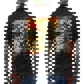 「夜明けの富士山と壮大な侍戦士」 メンズTシャツ バックプリント - Kawaiitshirt