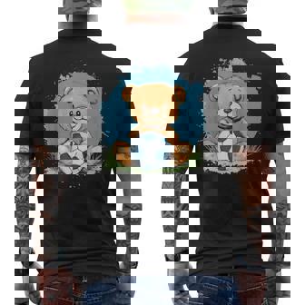 サッカーボール付きのかわいいテディベア メンズTシャツ バックプリント - Kawaiitshirt