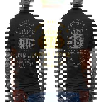 レジェンドは1945年一月生まれ 誕生日 メンズTシャツ バックプリント - Kawaiitshirt