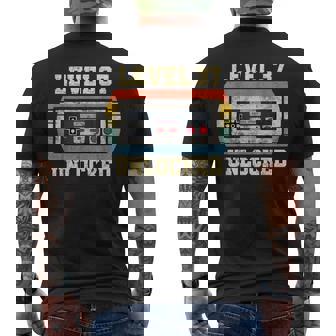 レベル 37 アンロック 37歳 ギフト 面白い ゲーマー 37歳の誕生日 メンズTシャツ バックプリント - Kawaiitshirt