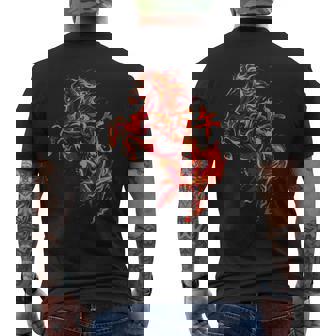 丙午 火の馬 墨絵 ストリートアート 筆文字 和柄 漢字 グラフィック 赤い炎 デザイン 日本風 メンズTシャツ バックプリント - Kawaiitshirt