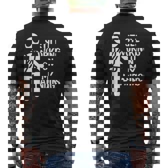 腕骨折 骨 怪我 キャスト お見舞い 回復 メンズTシャツ バックプリント - Kawaiitshirt