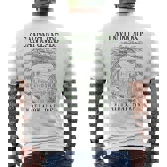 Canyonlands National Park Utah Traveling Nature Exploring Men's Back Print T-Shirt | Mazezy