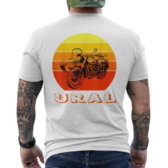 Rétro Pour Moto Ural -Intageidecar Motorcycle T-shirt imprimé au dos - Cadeauxyz