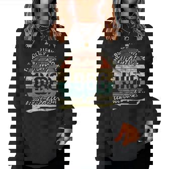 60歳の誕生日 1966年 絶対的に素晴らしいヴィンテージ 男性 女性 長袖tシャツ レディーススウェットシャツ - Kawaiitshirt