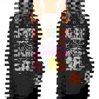 Big Sister Of The Two Sweet Birthday Girl Donut 2Nd Birthday Women Sweatshirt - Monsterry