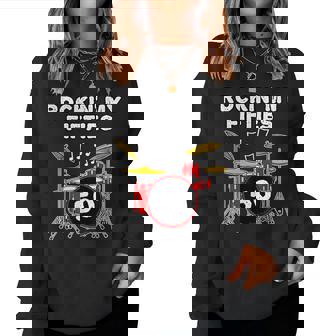 Cumpleaños Número 50 Del Baterista Rockin' My Fifties Sudadera Mujer - Regaloses