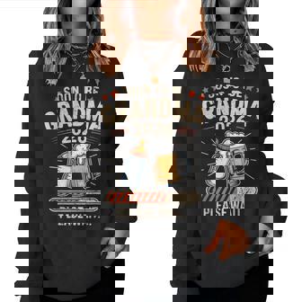 Soon To Be Grandma Est 2026 Baby Announcement Women Sweatshirt | Seseable UK