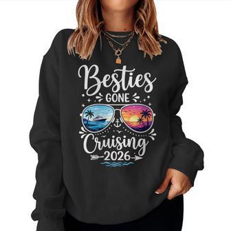 Women's Besties Gone Cruising 2026 Girls Matching Friends Cruise Women Sweatshirt - Thegiftio