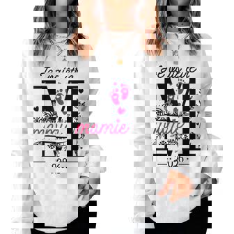 Future Mamie 2026 Annonce Grossesse Bientôt Grand Mère Sweat-shirt pour femme - Cadeauxyz