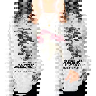 Greenland Is Not Forale Ours Polaire Usa Danemark Drapeau Groenland Sweat-shirt pour femme - Cadeauxyz