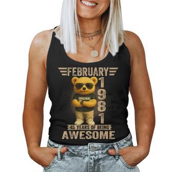 45 Años Febrero 1981 Teddy Bear 45 Cumpleaños Hombres Es Camiseta sin mangas para mujer - Regaloses