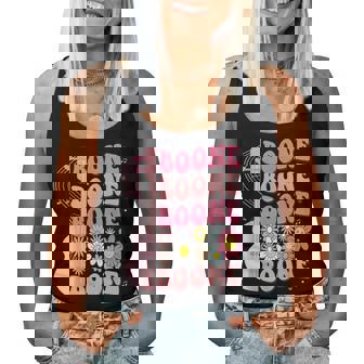 Girl Retro Boone Groovy Flower First Name Personalized 80'S Women Tank Top | Mazezy