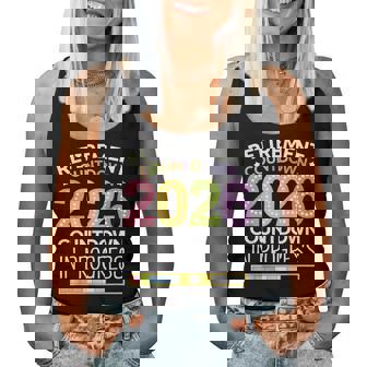 Retirement Class Of 2026 Teacher Countdown Loading Teacher Women Tank Top - Monsterry