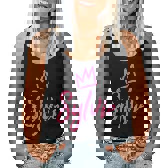 Sylvie La Reine Couronne Rose Et Nom Pour Appeléeylvie Débardeur pour femme - Cadeauxyz