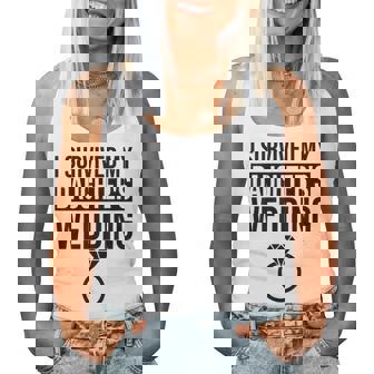 Sobreviví A La Boda De Mi Hija Mom & Dad Camiseta sin mangas para mujer - Regaloses