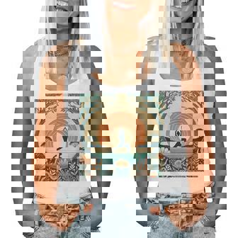 夕焼けの戦士ポーズ、ヨガの自然のイラスト、花柄。 レディースタンクトップ - Kawaiitshirt