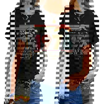 1976Intage Enero Cumpleaños Retro Hombre Regalo Camiseta de mujer - Regaloses