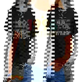 30歳の誕生日プレゼント 30歳 男性 女性 レトロ ヴィンテージ 1996 レディースTシャツ - Kawaiitshirt