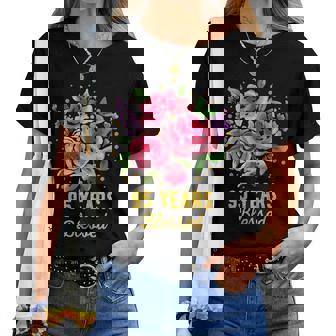 95歳 祝福されたかわいいバラの花 95歳 95歳の誕生日 レディースTシャツ - Kawaiitshirt