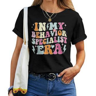 Groovy In My Behavior Specialist Era Behavior Teachers Women T-shirt - Thegiftio UK