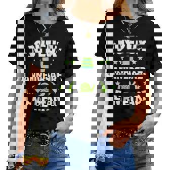 Joyeux Anniversaire En Retard Humour Escargot Trop Lent T-shirt femme - Cadeauxyz