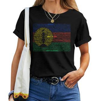 Kanaky Flag Map Nueva Caledonia En Idiomas Del Mundo Camiseta de mujer - Regaloses