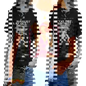 Miss Scarlet Clue Game Women T-shirt - Thegiftio