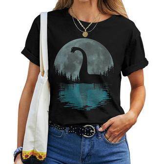 Monstre Du Loch Ness Pour Enfants Hommes Et S Lac Drôle Nessie Moon T-shirt femme - Cadeauxyz